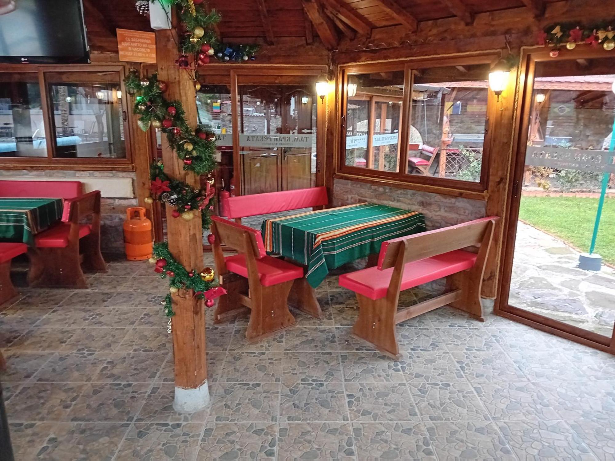 Къща За Гости "Там Край Реката " Slivek Luaran gambar
